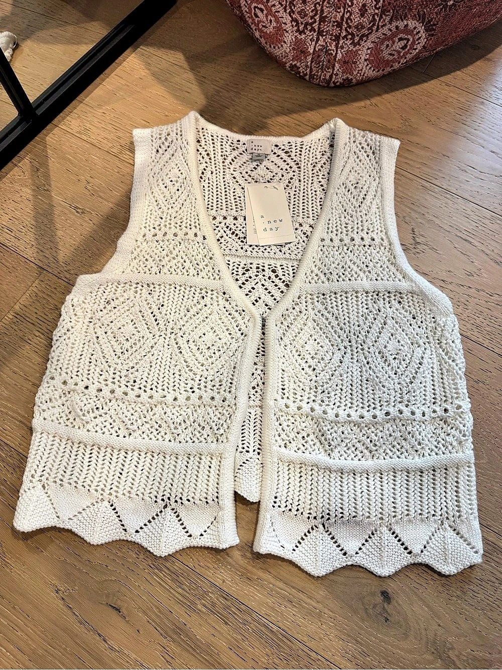 Crochet Open Front Vest NWT- Size M | Layering Fall